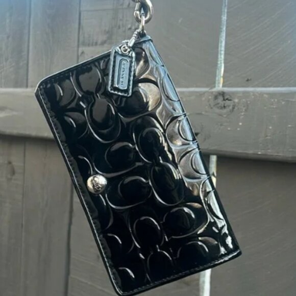Coach Handbags - Coach peyton patent leather wallet